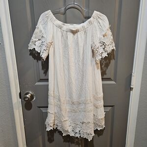Elegant Cream Lace Woman Dress